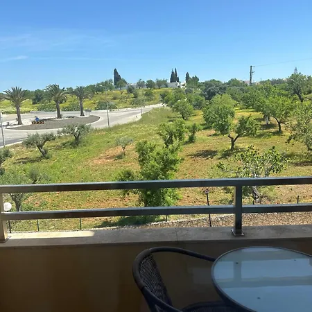 Lägenhet Jardins Da Guia